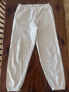 EUC Skims Cotton Fleece Classic Jogger Oatmeal Heather Medium